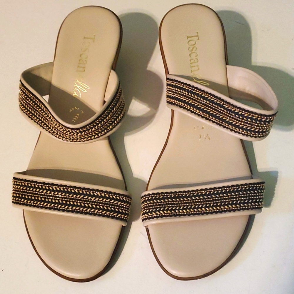 Toscanella women's 7.5 cream and black slip on wedge sandles